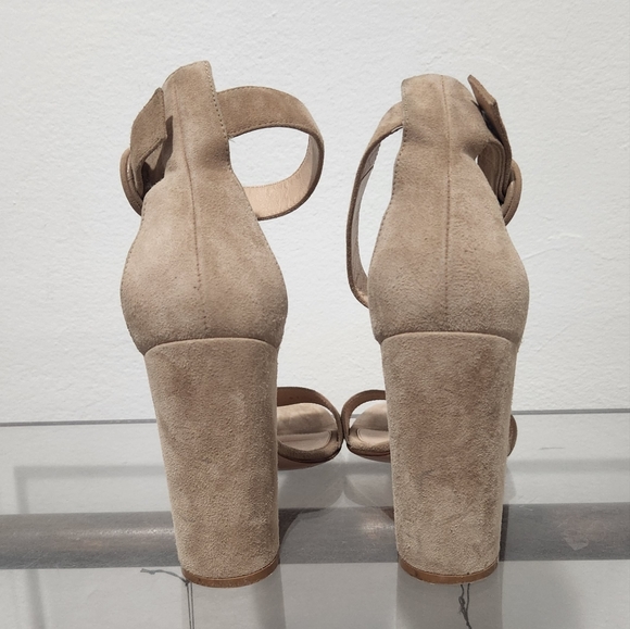 Gianvito Rossi Portofino 100 Block Heels - Picture 6 of 9